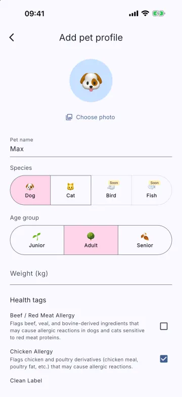 Add pet profile screen for a dog named Max, with species, age group and health tags such as chicken allergy.